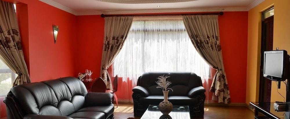 نيروبي Fahari Palace Serviced Apartments المظهر الخارجي الصورة